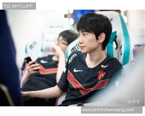 聚焦王者荣耀FPX近期状态分析与未来发展趋势探讨 聚焦王者荣耀FPX近期状态分析与未来发展趋势探讨