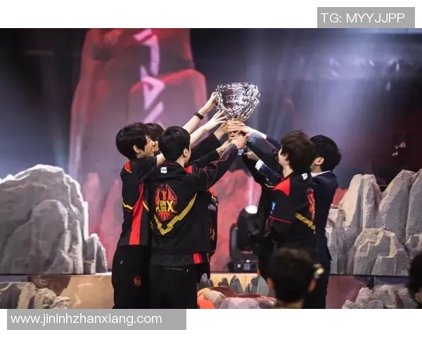 深入解析FPX战队在英雄联盟中的防反策略与战术布局 深入解析FPX战队在英雄联盟中的防反策略与战术布局